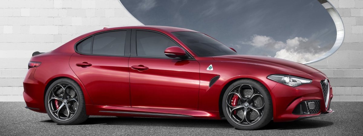 Used automatic car - side view of Alfa Romeo Giulia